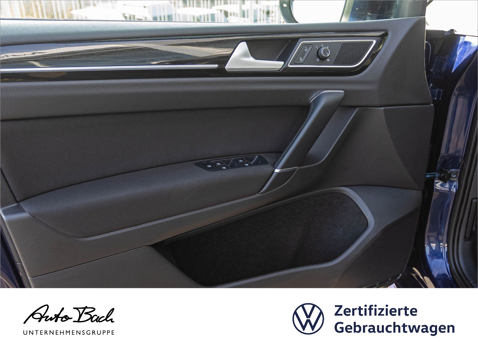 Volkswagen Golf Sportsvan Highline 1.4TSI DSG Navi LED EPH AHK