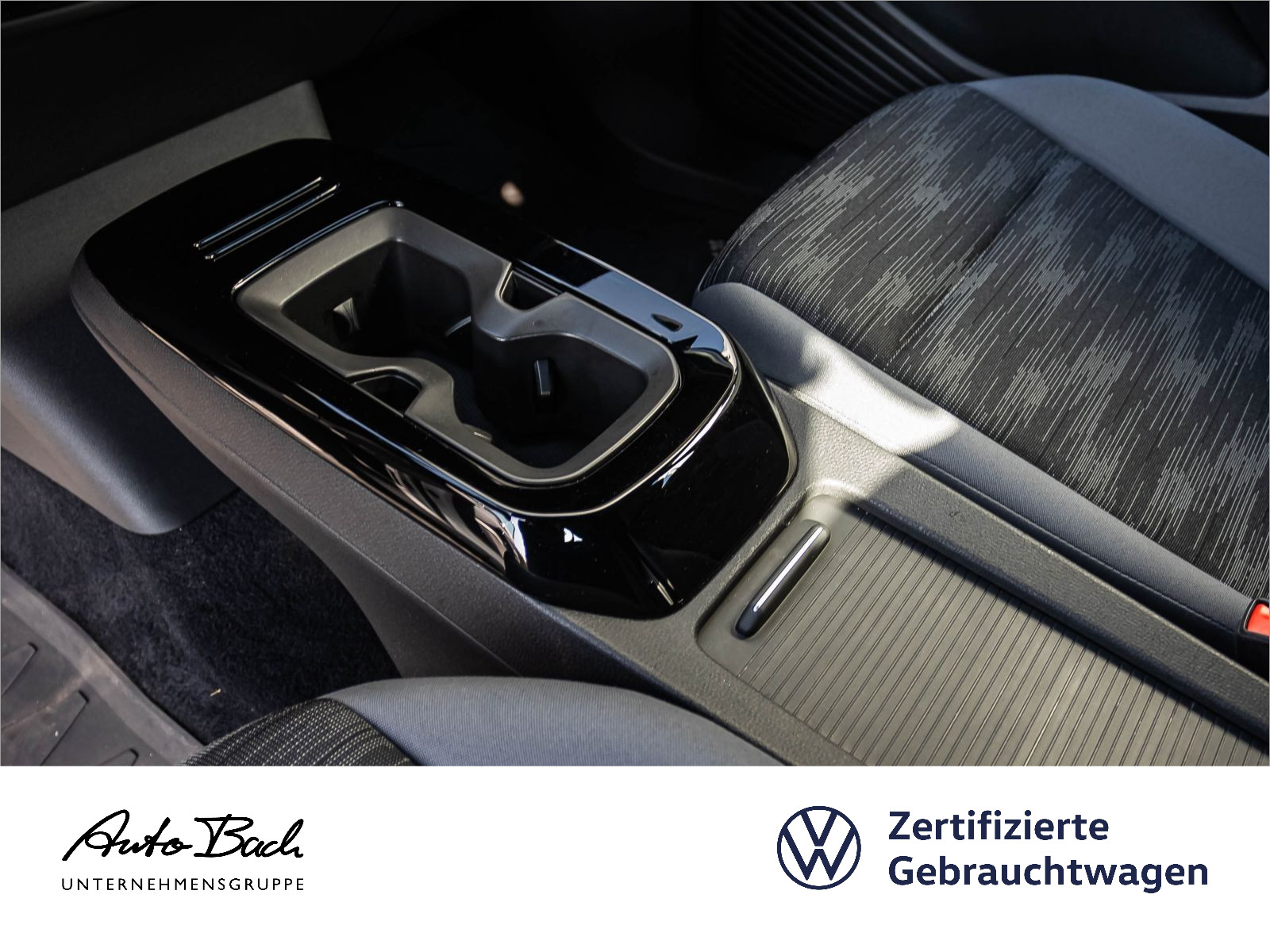 Volkswagen ID.4 Pure Performance, Navi, LED, App-Connect, Standklimatisierung
