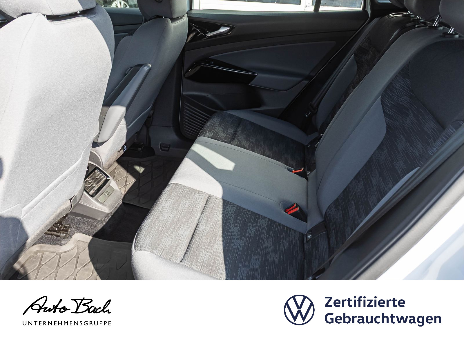 Volkswagen ID.4 Pure Performance, Navi, LED, App-Connect, Standklimatisierung