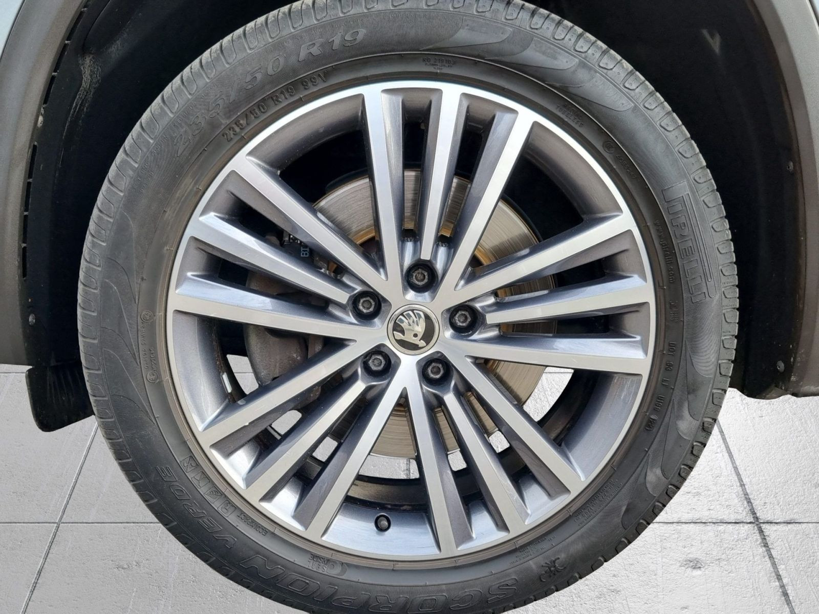 Skoda Kodiaq L&K 2.0 TDI 4x4 DSG Panorama Navi LED GRA