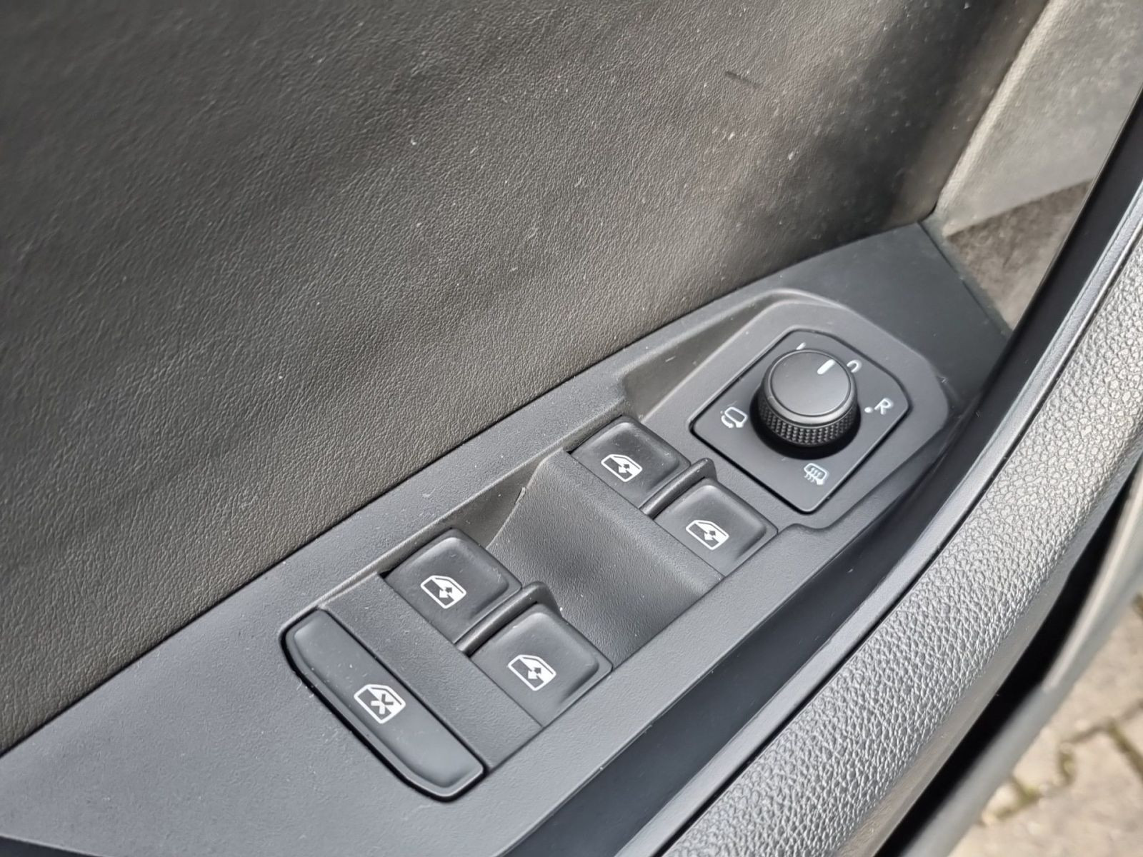 Skoda Kodiaq L&K 2.0 TDI 4x4 DSG Panorama Navi LED GRA