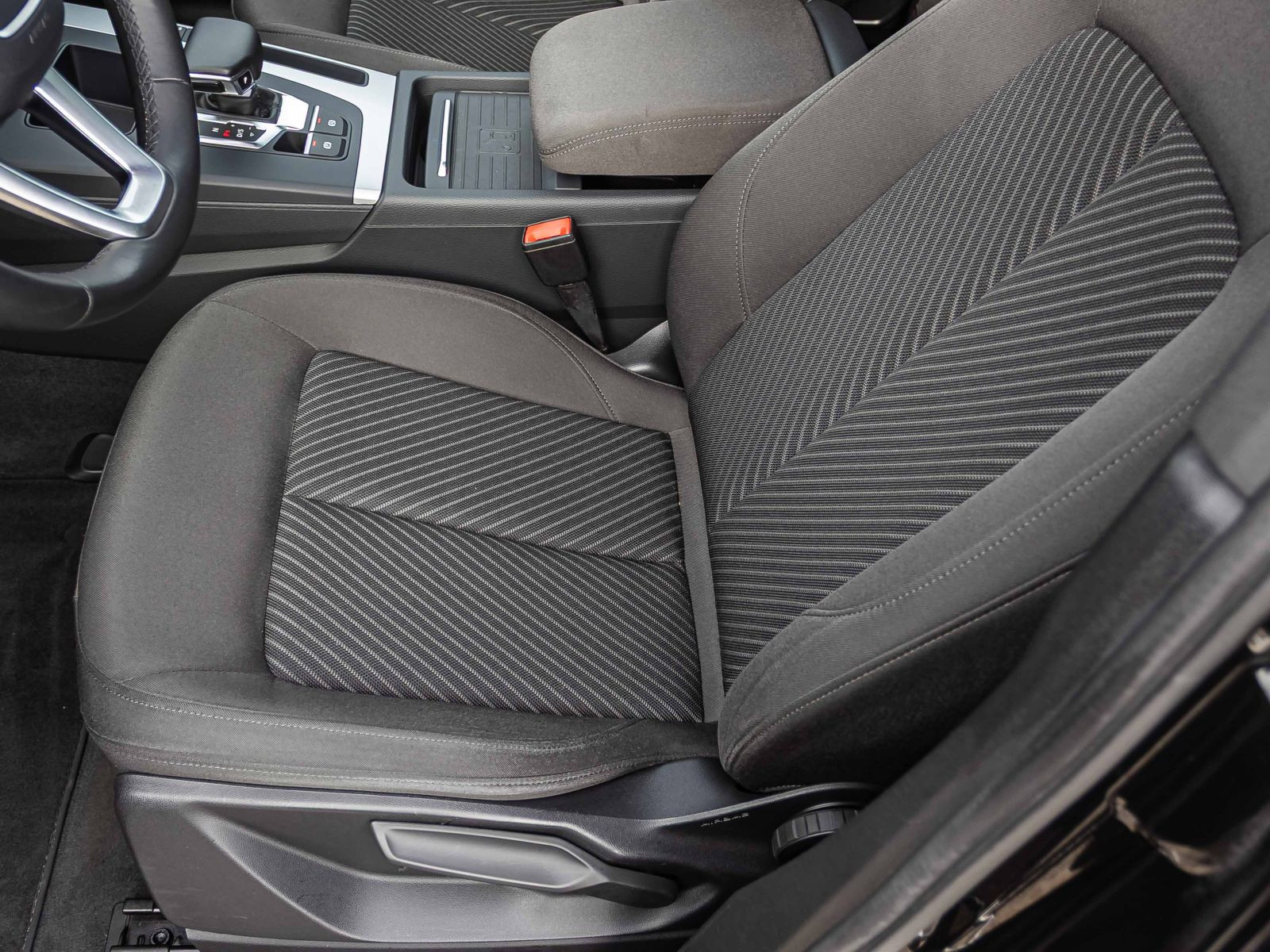 Audi Q5 Advanced 35TDI Stronic Navi Matrix Panorama AHK