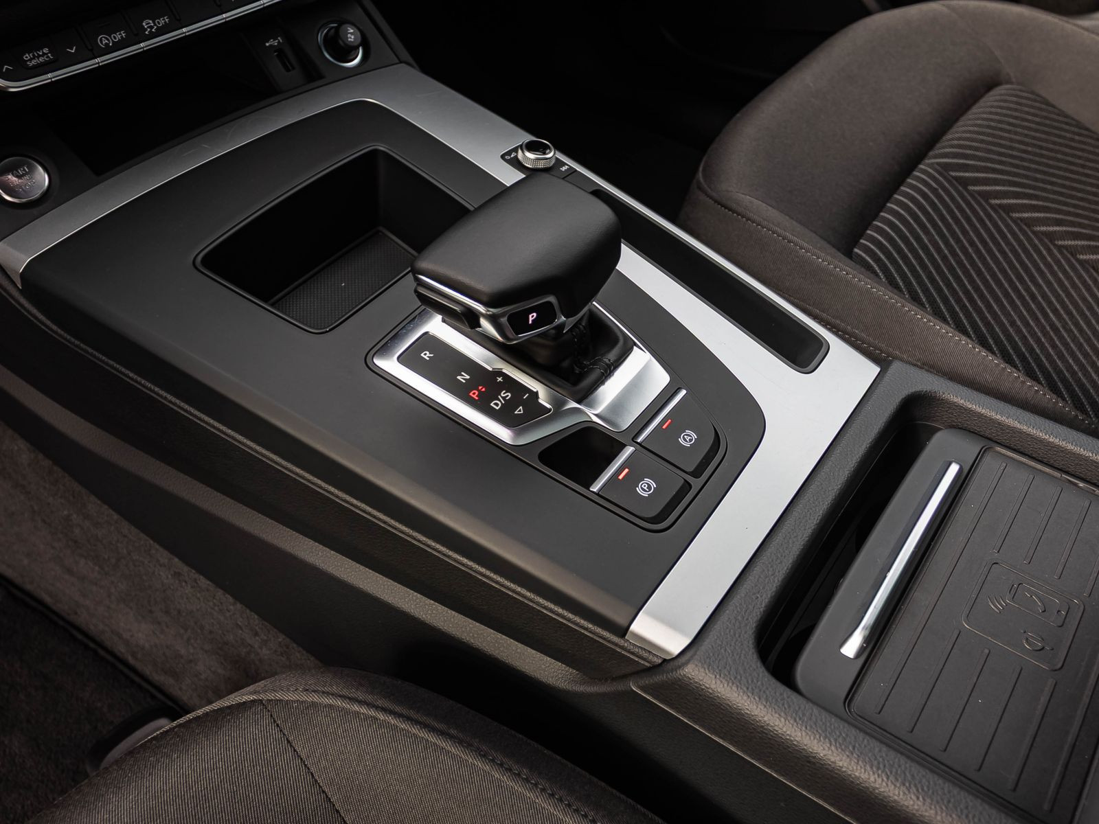 Audi Q5 Advanced 35TDI Stronic Navi Matrix Panorama AHK