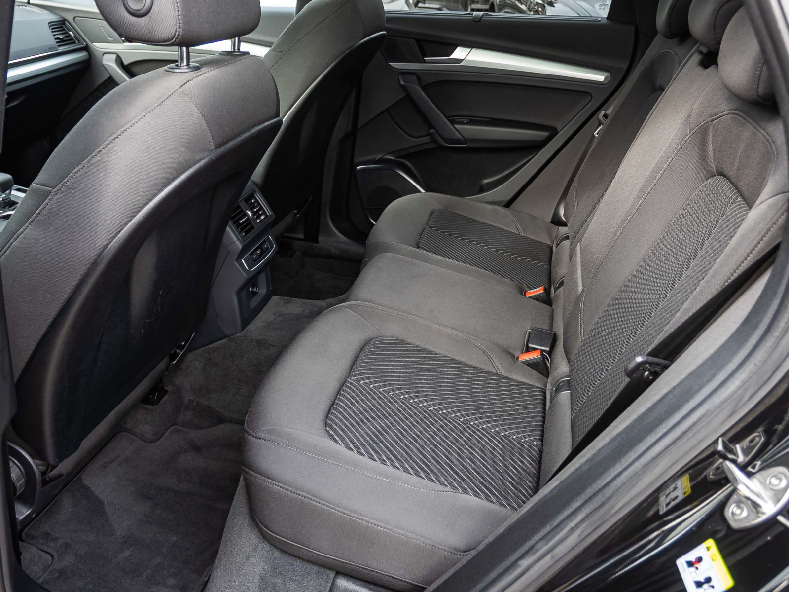 Audi Q5 Advanced 35TDI Stronic Navi Matrix Panorama AHK