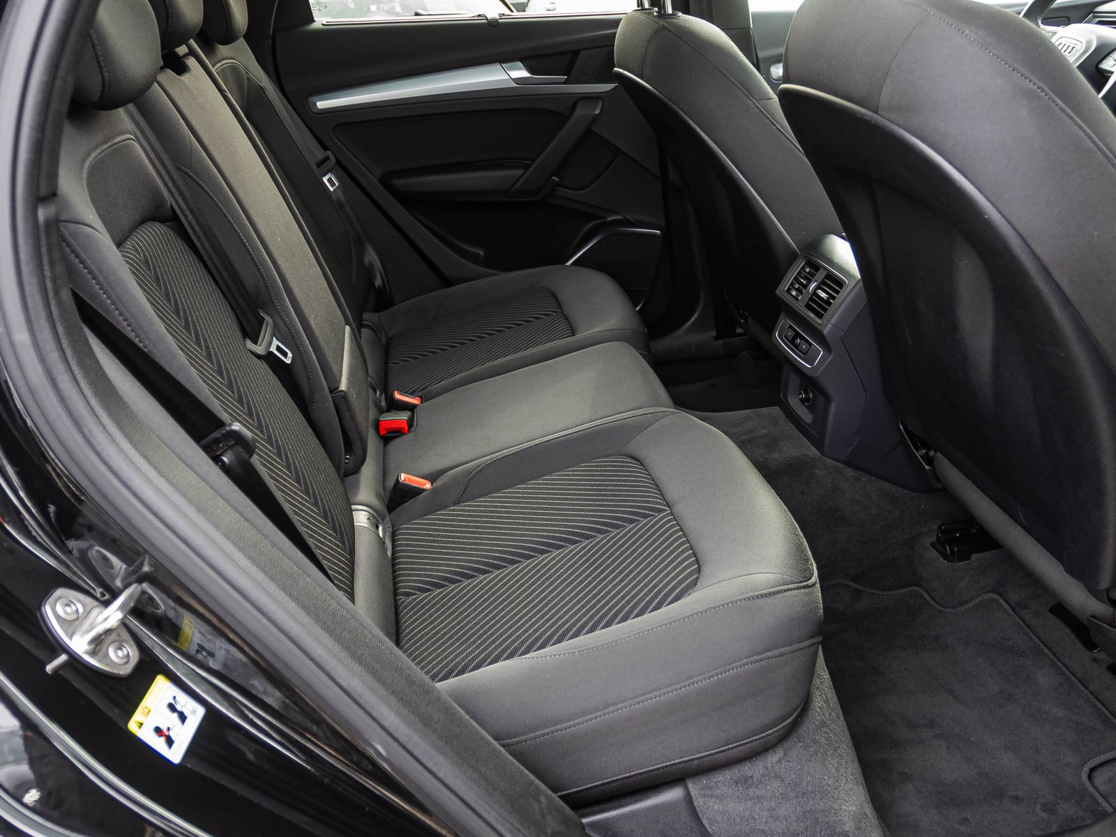 Audi Q5 Advanced 35TDI Stronic Navi Matrix Panorama AHK