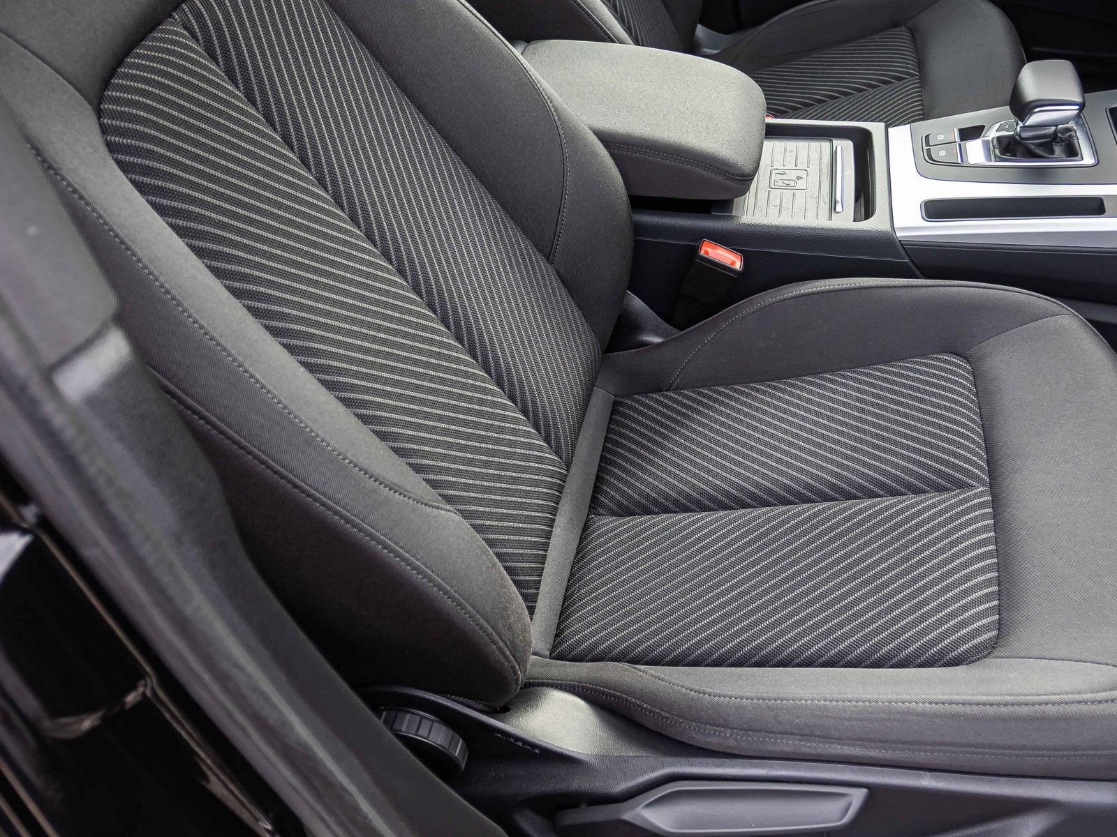 Audi Q5 Advanced 35TDI Stronic Navi Matrix Panorama AHK