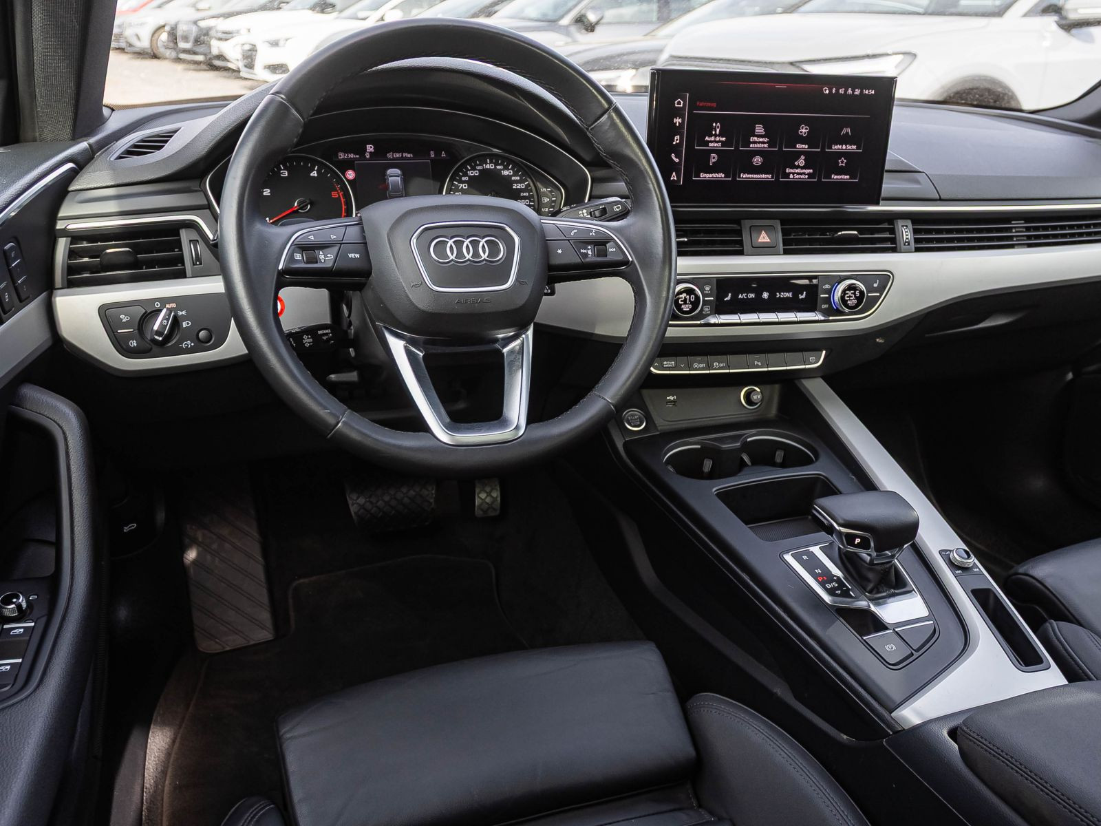 Audi A4 Avant S line 40TDI Stronic Navi Panorama ACC AHK