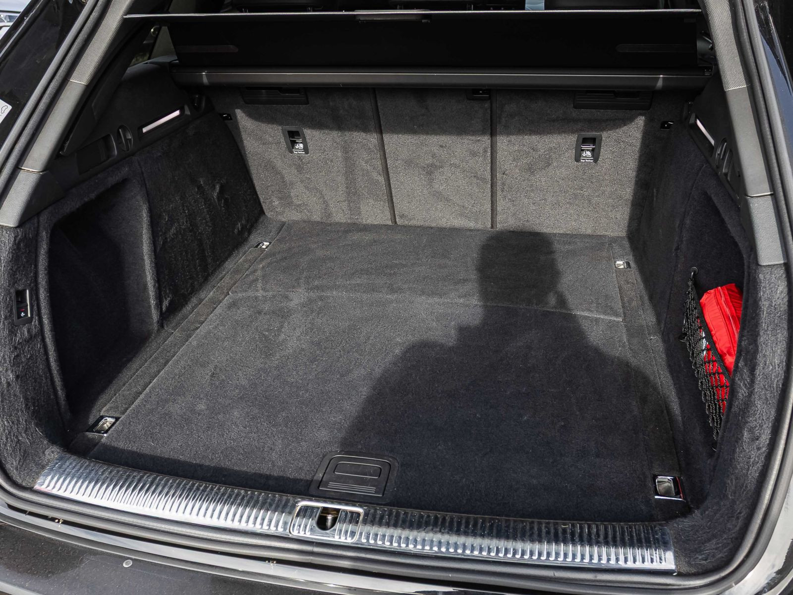 Audi A4 Avant S line 40TDI Stronic Navi Panorama ACC AHK