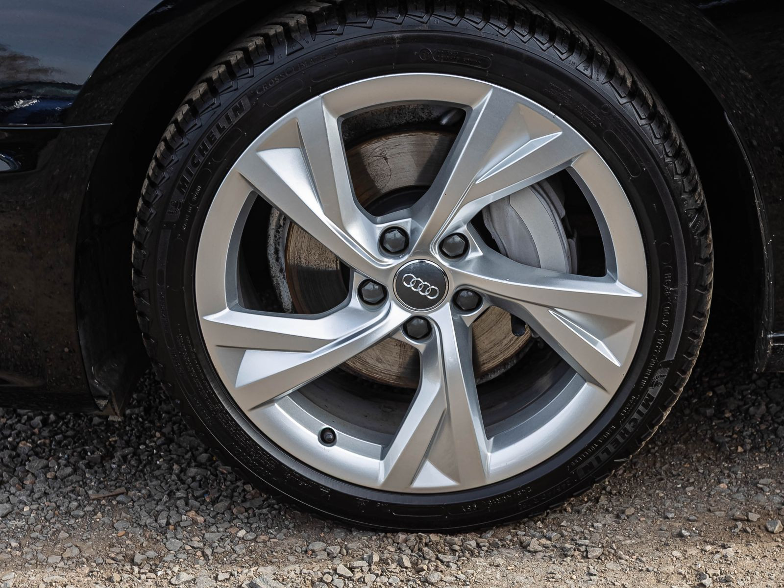 Audi A4 Avant S line 40TDI Stronic Navi Panorama ACC AHK