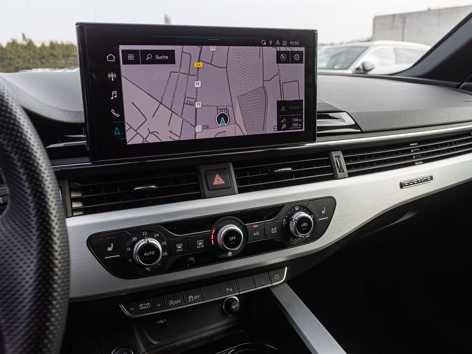 Audi A4 Avant S line 40TDI qu Stronic Navi LED ACC AHK