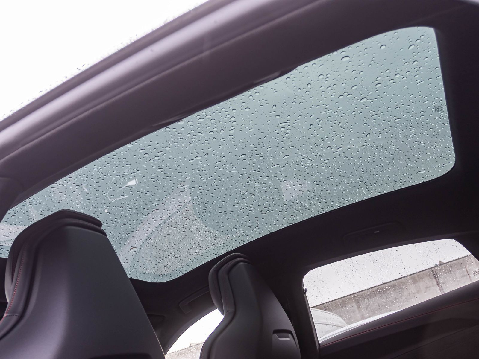 Audi RS e-tron GT Navi Matrix HuD Standklima Panorama B&O