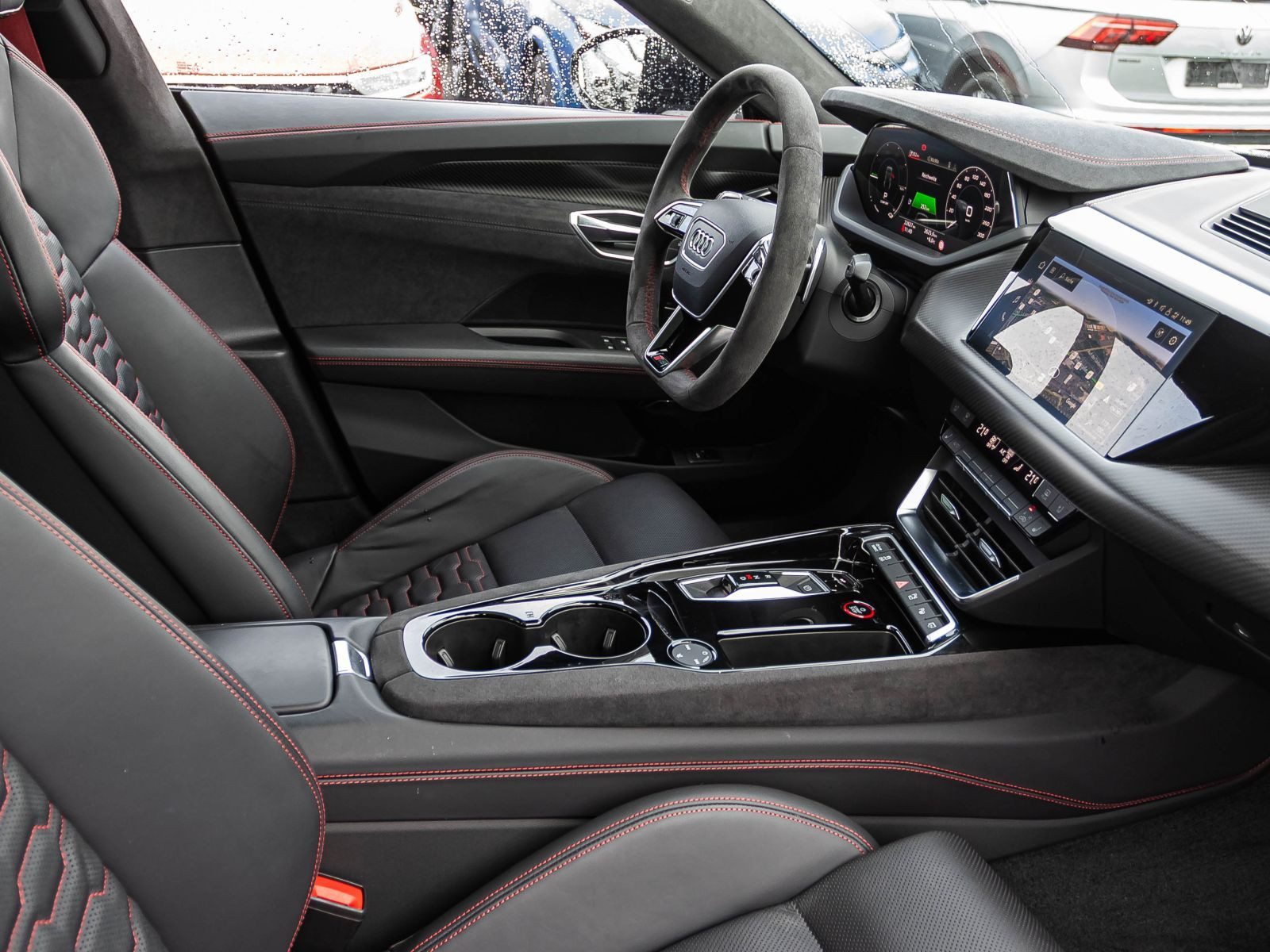 Audi RS e-tron GT Navi Matrix HuD Standklima Panorama B&O