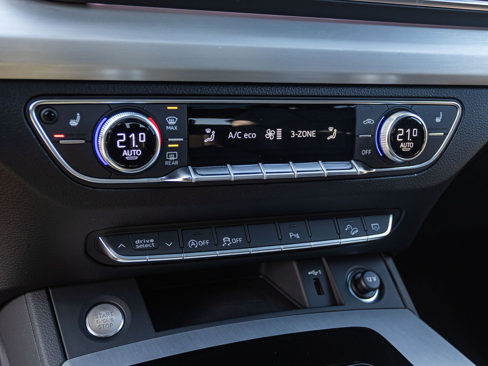 Audi Q5 S line 40TDI qu Stronic Navi Matrix Panorama AHK