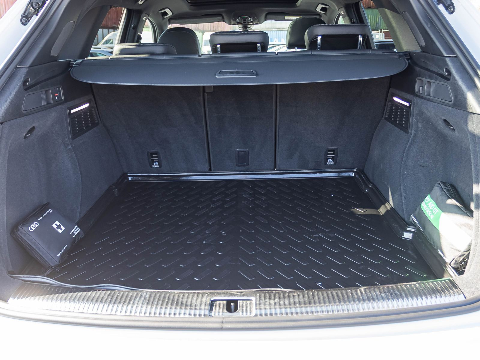 Audi Q5 S line 40TDI qu Stronic Navi Matrix Panorama AHK