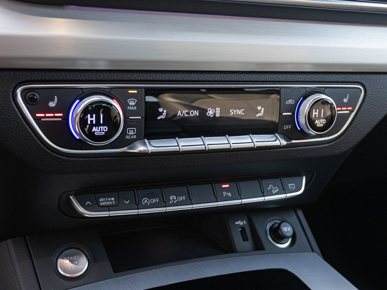 Audi Q5 S line 40TDI qu Stronic Navi Matrix Panorama AHK