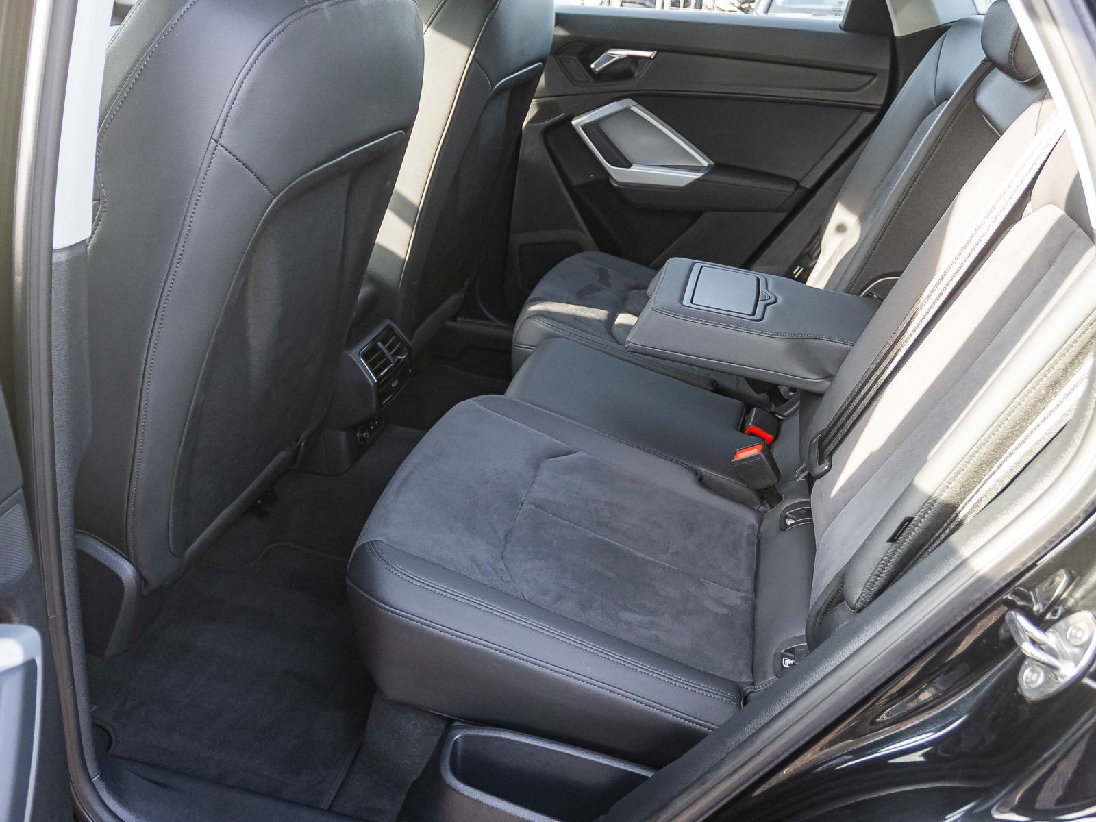 Audi Q3 Sportback S line 35TDI Stronic Navi LED ACC EPH