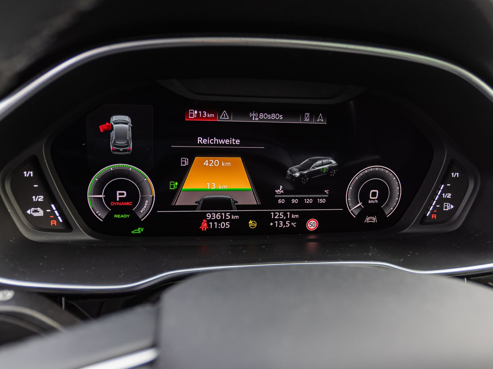 Audi Q3 45TFSIe Stronic Navi Panorama LED EPH GRA