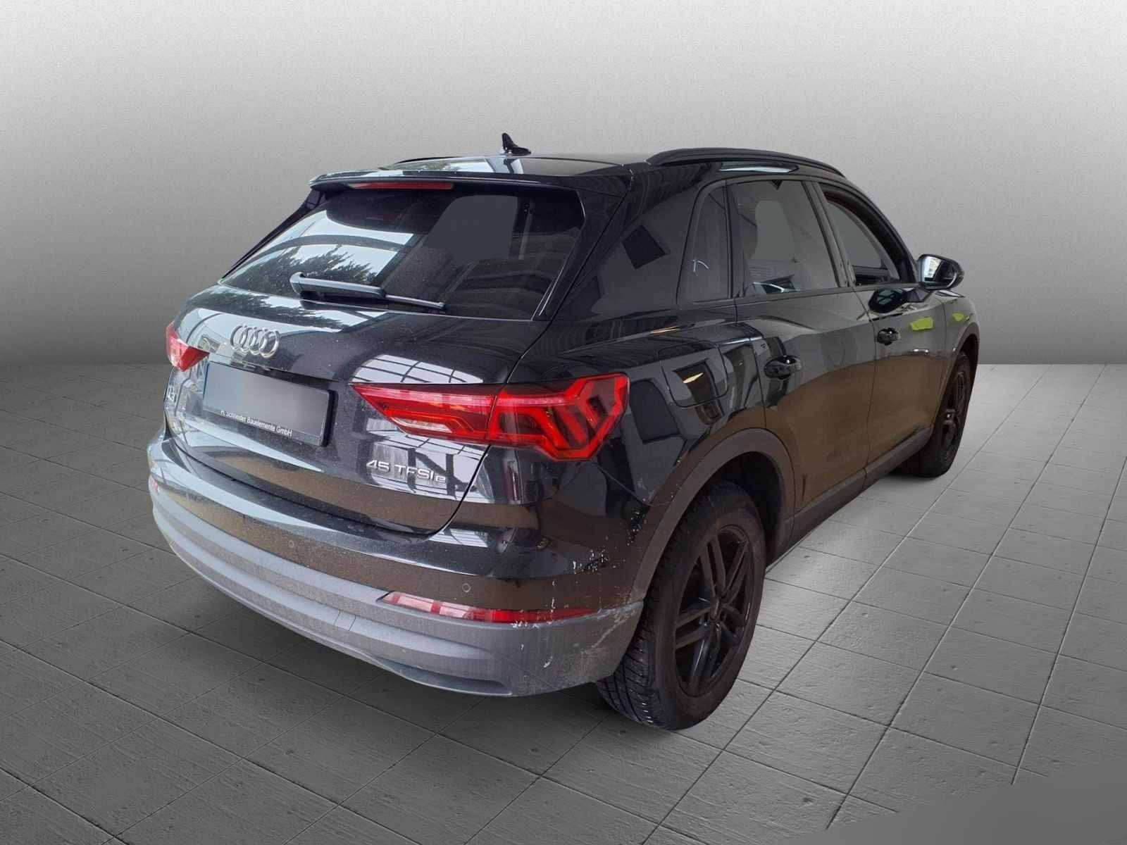 Audi Q3 45TFSIe Stronic Navi Panorama LED EPH GRA