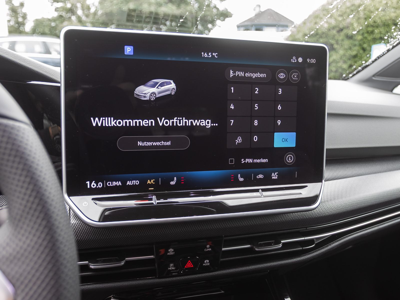 Volkswagen Golf VIII R-Line 1.5 eTSI DSG Navi LED HuD ACC