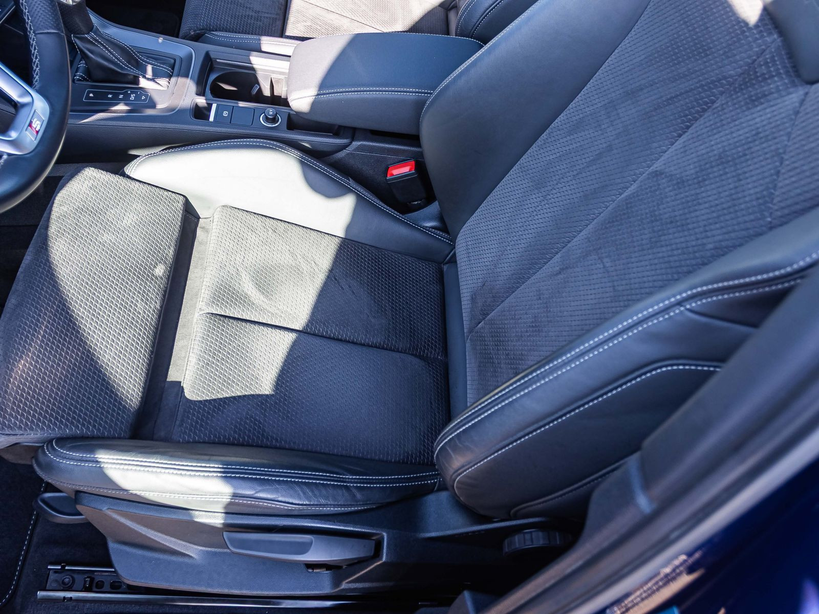 Audi Q3 S line 45TFSIe Stronic Navi LED GRA EPH AHK