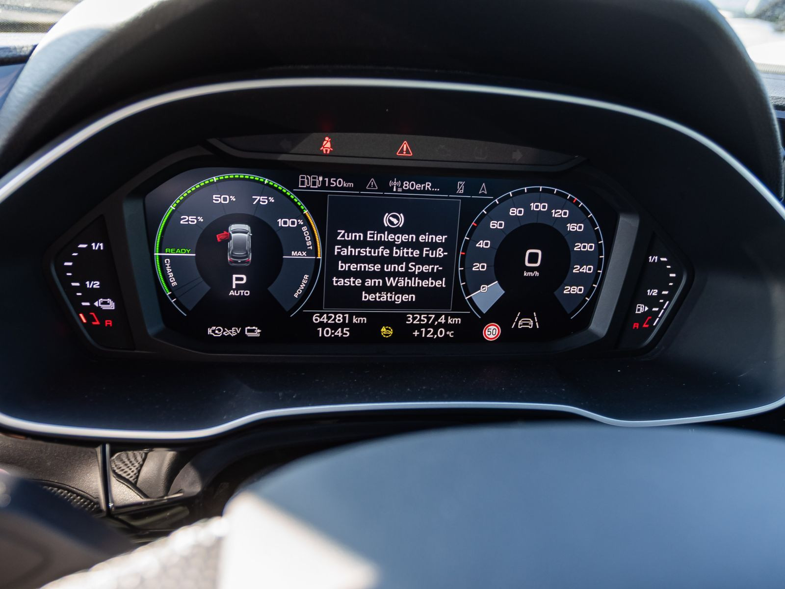 Audi Q3 S line 45TFSIe Stronic Navi LED GRA EPH AHK