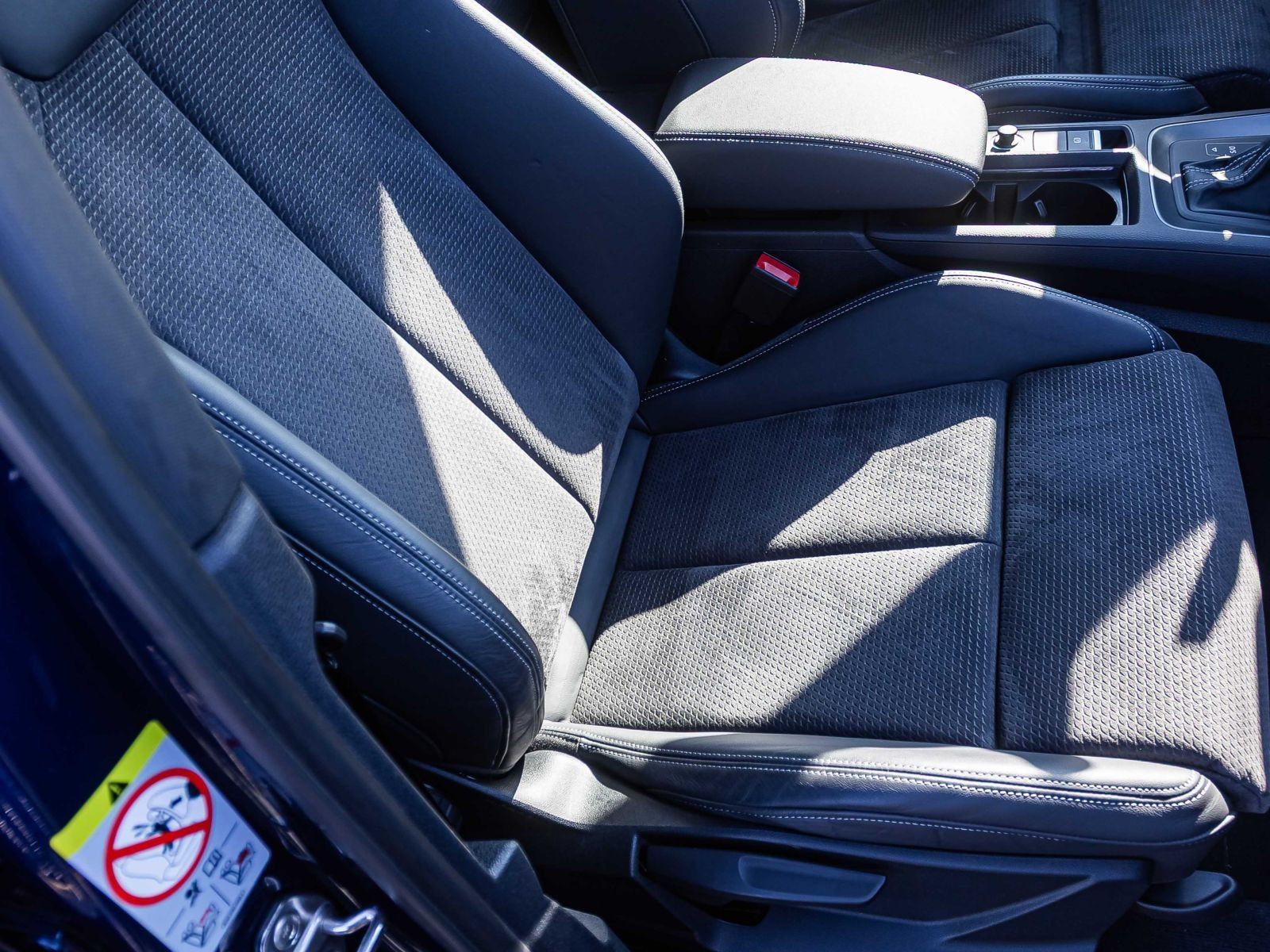 Audi Q3 S line 45TFSIe Stronic Navi LED GRA EPH AHK