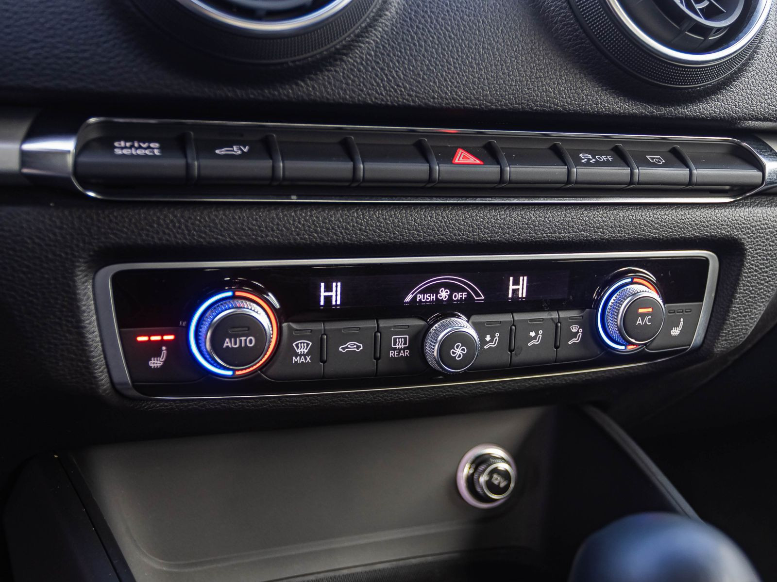 Audi A3 Sportback 40 e-tron Stronic Navi LED Sitzhzg