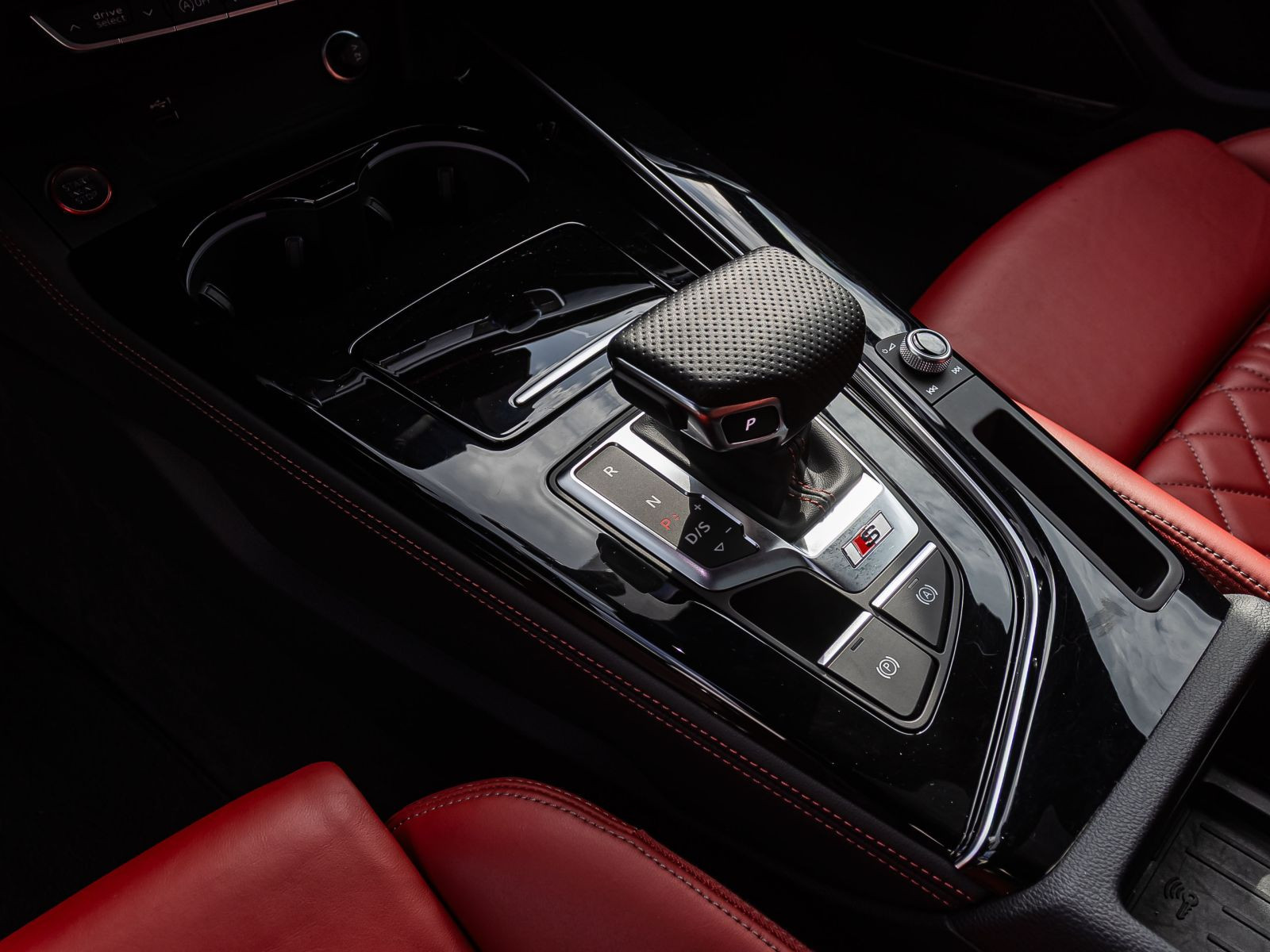 Audi S4 Avant TDI Navi HuD Panorama B&O Matrix-LED