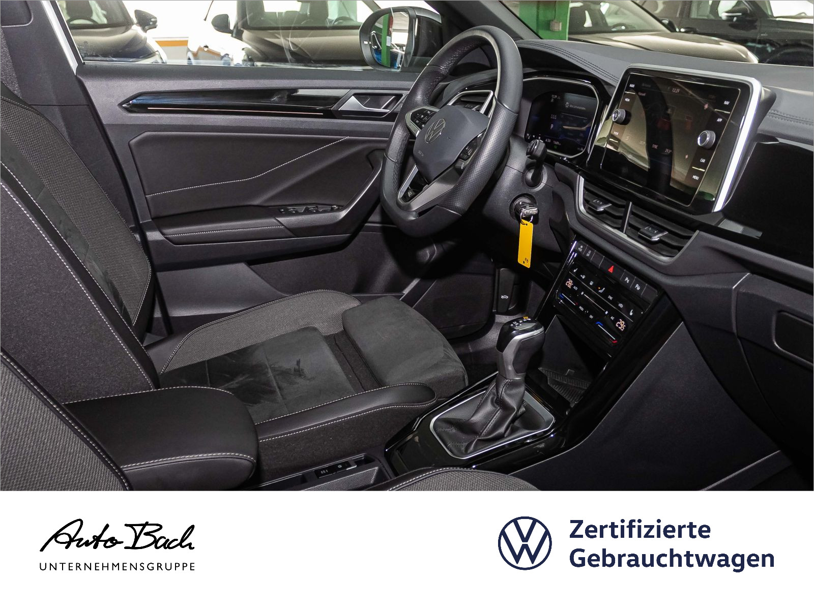 Volkswagen T-ROC 1.5 TSI DSG R-Line, AHK, Navi, LED-Plus, Rückfahrkamera, App-Connect