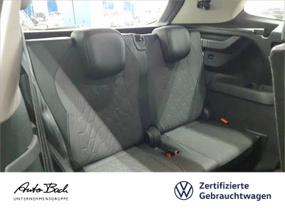 Volkswagen Tayron 2.0 TDI DSG Life, 4Motion, HD-Matrix-LED, Navi, 7-Sitze, Area View, App-Connect
