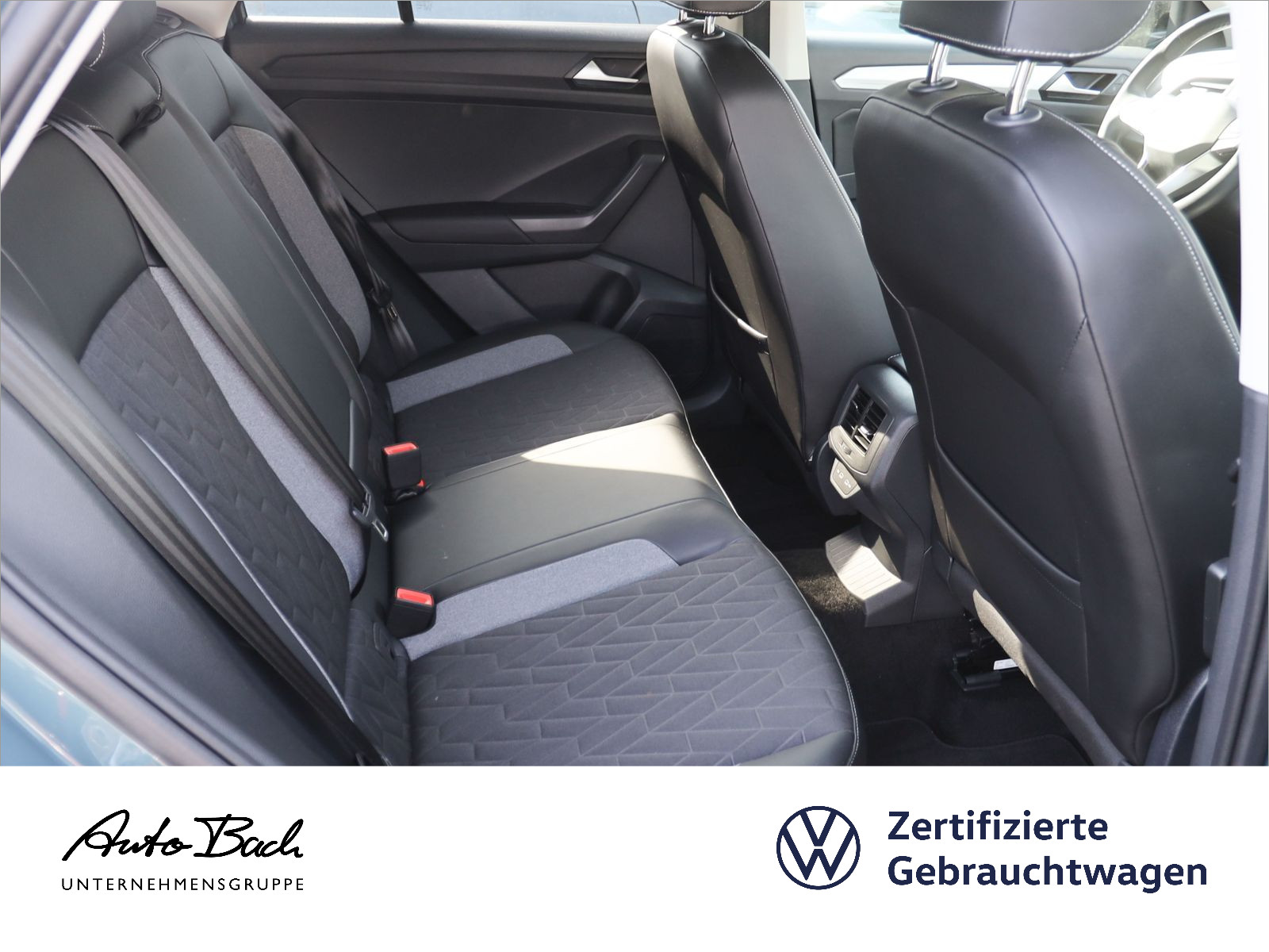 Volkswagen T-ROC 2.0 TDI DSG Goal, AHK, Navi, LED-Plus, Rückfahrkamera, App-Connect
