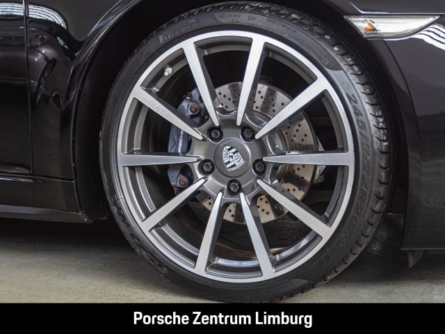 Porsche 991 911 Carrera 4 Cabriolet Sportabgas 20-Zoll