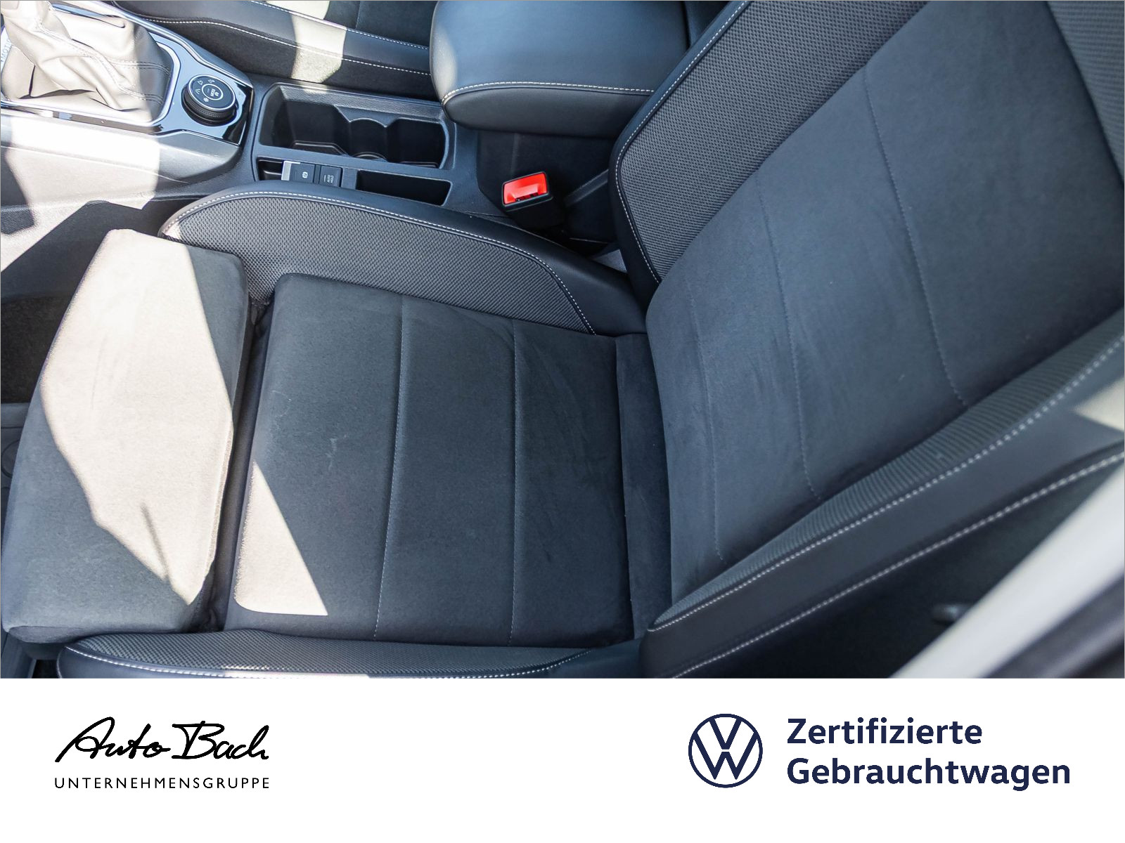 Volkswagen T-Roc Style 2.0TDI 4M DSG Navi LED CarPlay ACC EPH