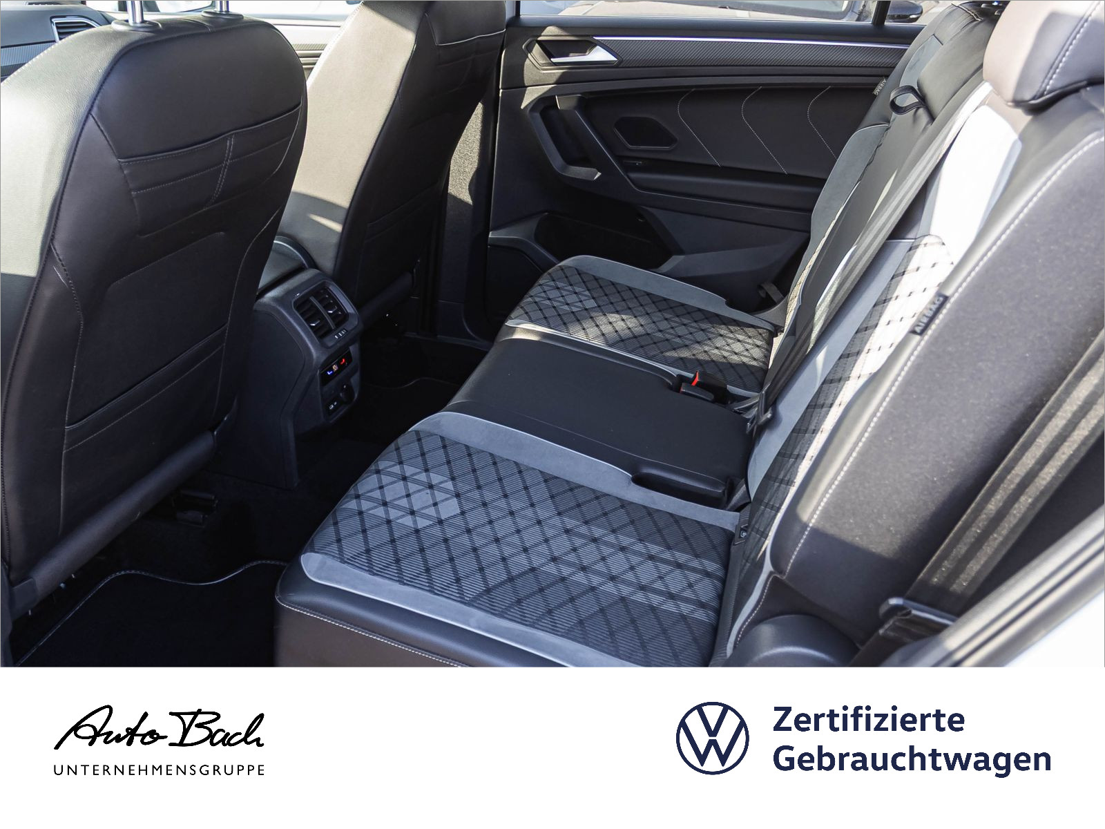 Volkswagen Tiguan Allspace R-Line 2.0TSI 4M DSG Navi LED HuD