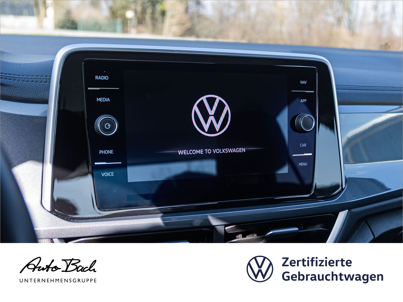 Volkswagen T-Roc Style 2.0TDI 4M DSG Navi LED CarPlay ACC EPH