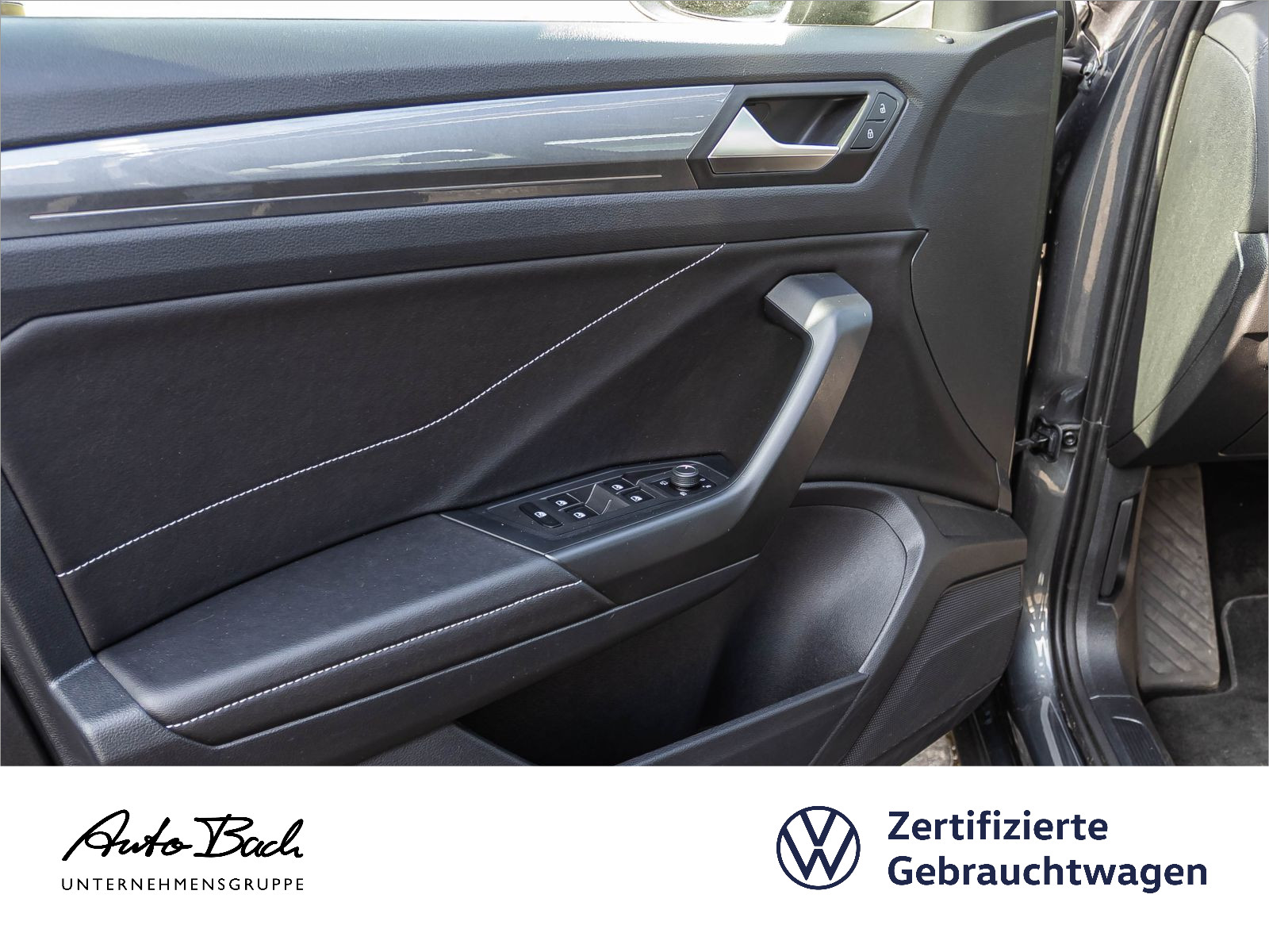 Volkswagen T-Roc Style 2.0TDI 4M DSG Navi LED CarPlay ACC EPH