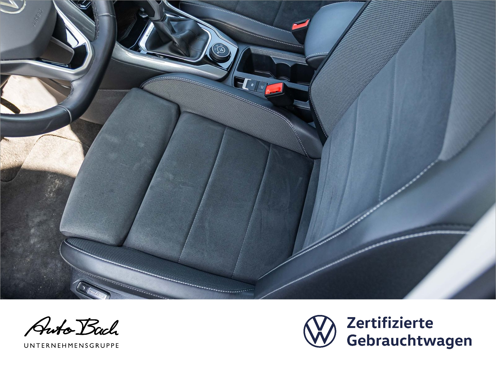 Volkswagen T-Roc Style 2.0TDI 4M DSG Navi LED CarPlay ACC EPH