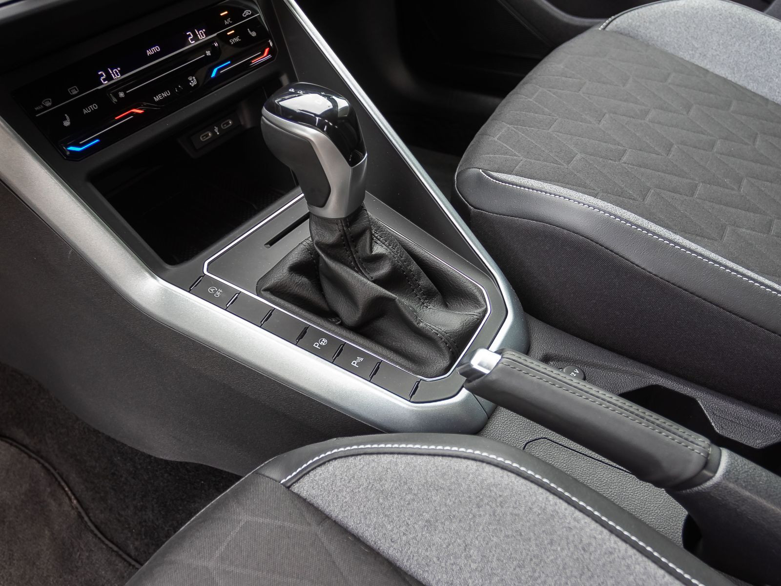 Volkswagen Taigo 1.0 TSI DSG Goal, Navi, LED, App-Connect, Klima, Sitzheizung