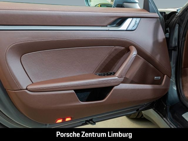 Porsche 992 911 Carrera Cabriolet Clubleder LiftsystemVA