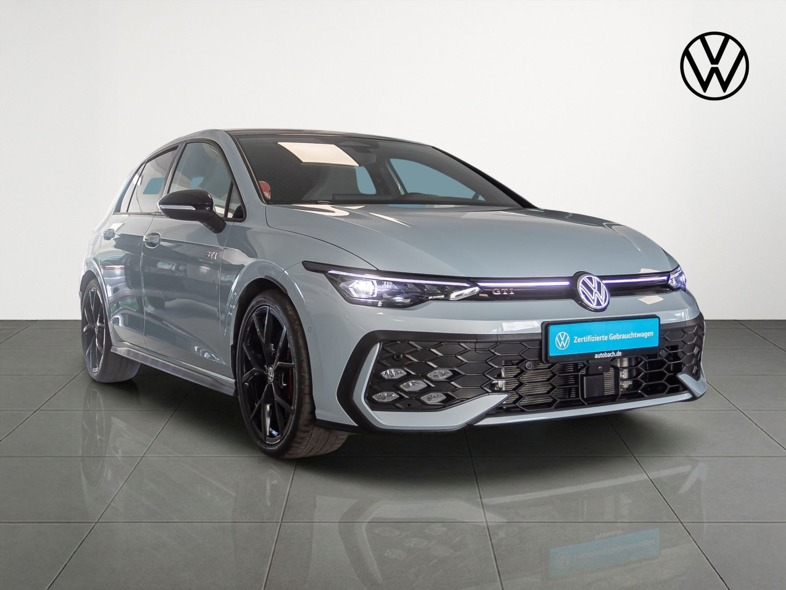 Volkswagen Golf VIII GTI 2.0TSI DSG Navi Matrix HuD Panorama ACC AHK
