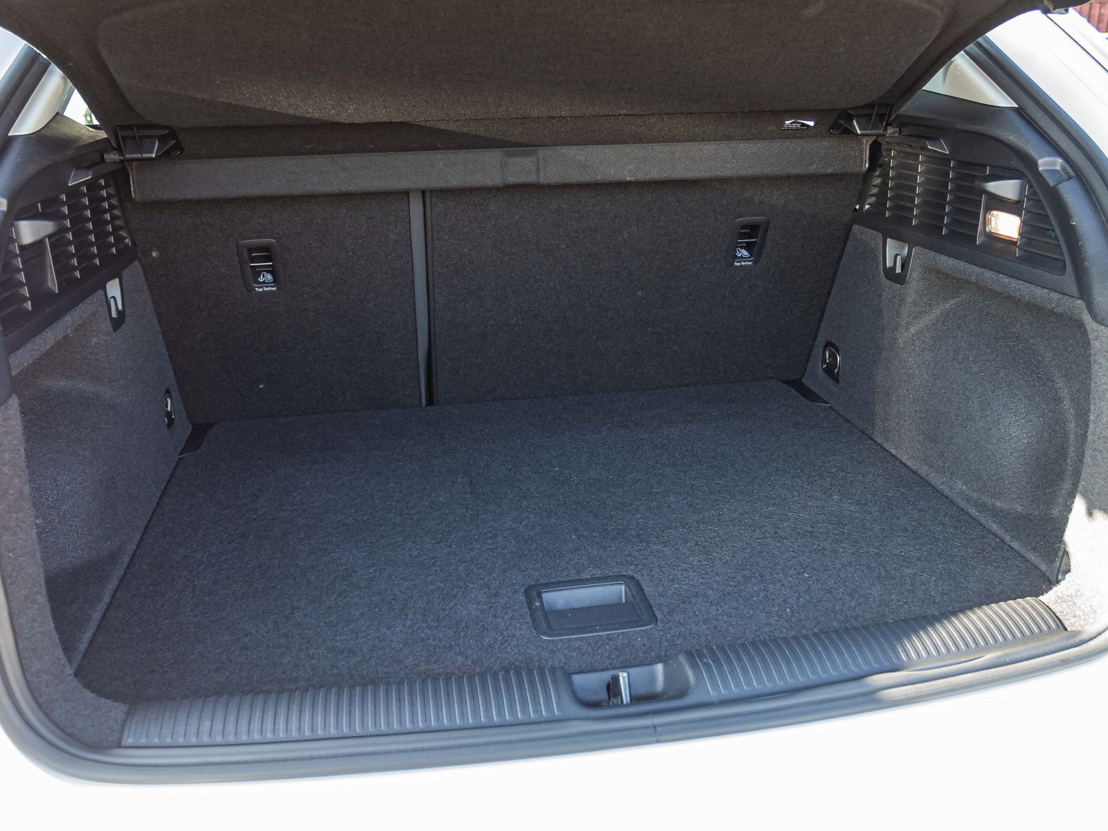 Audi Q2 Sport 35TFSI Stronic Navi LED EPH Sitzhzg