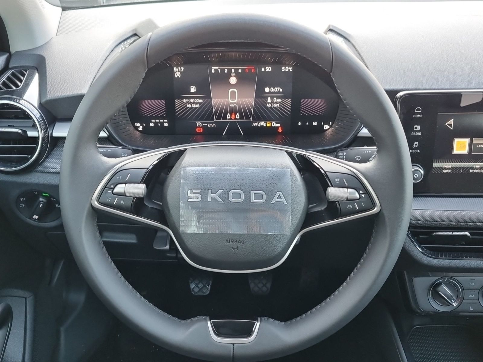 Skoda Fabia 130 Jahre 1.0 MPI GRA LED Klima Sitzhhzg