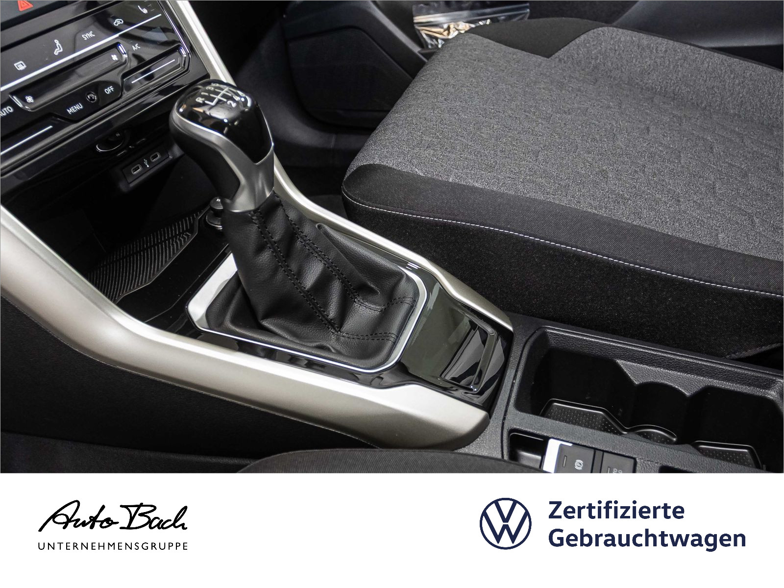 Volkswagen T-Roc Move 1.0TSI LED CarPlay EPH DAB