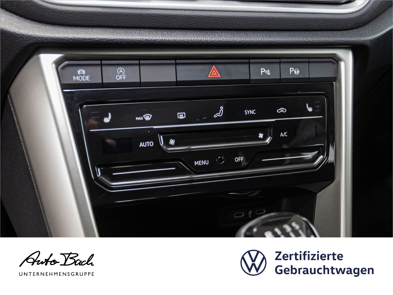 Volkswagen T-Roc Move 1.0TSI LED CarPlay EPH DAB