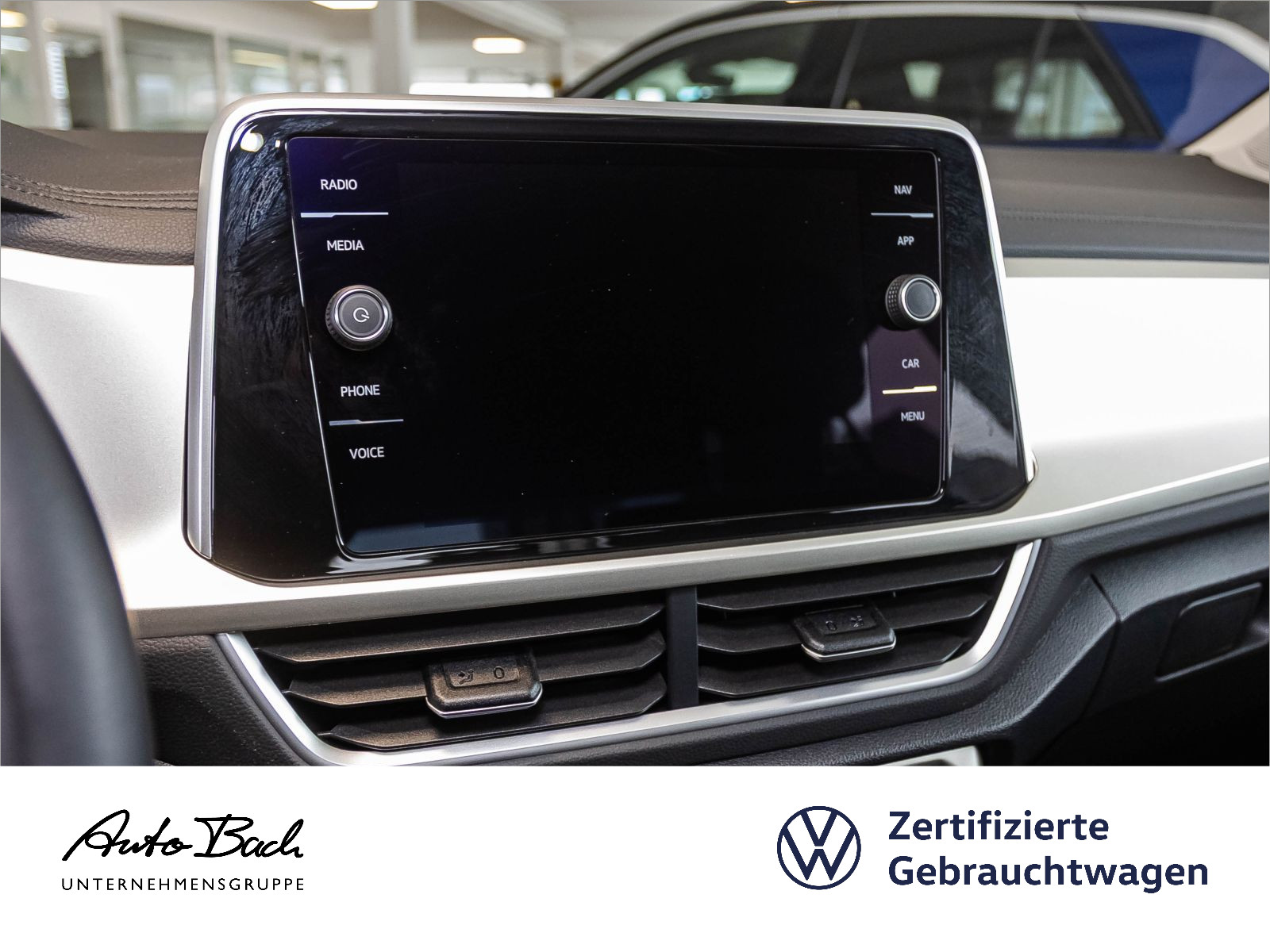 Volkswagen T-Roc Move 1.0TSI LED CarPlay EPH DAB