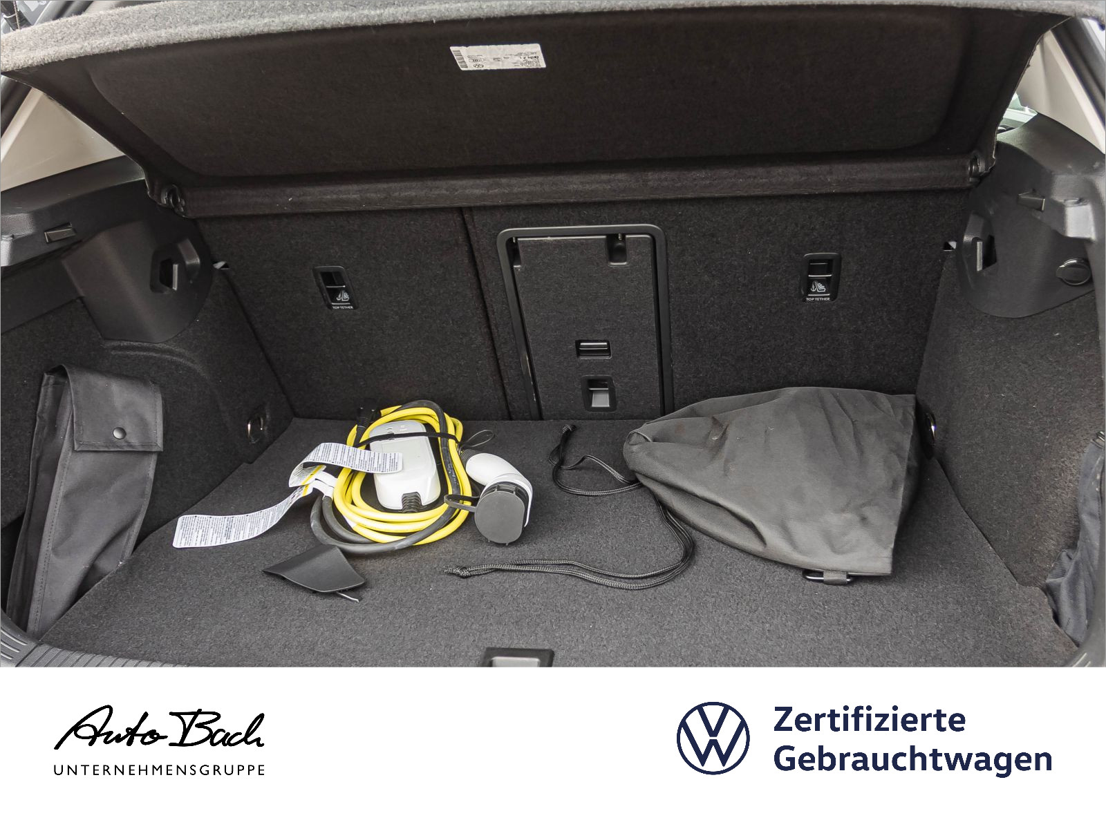 Volkswagen Golf VIII Style 1.4 eHybrid DSG Navi LED CarPlay ACC