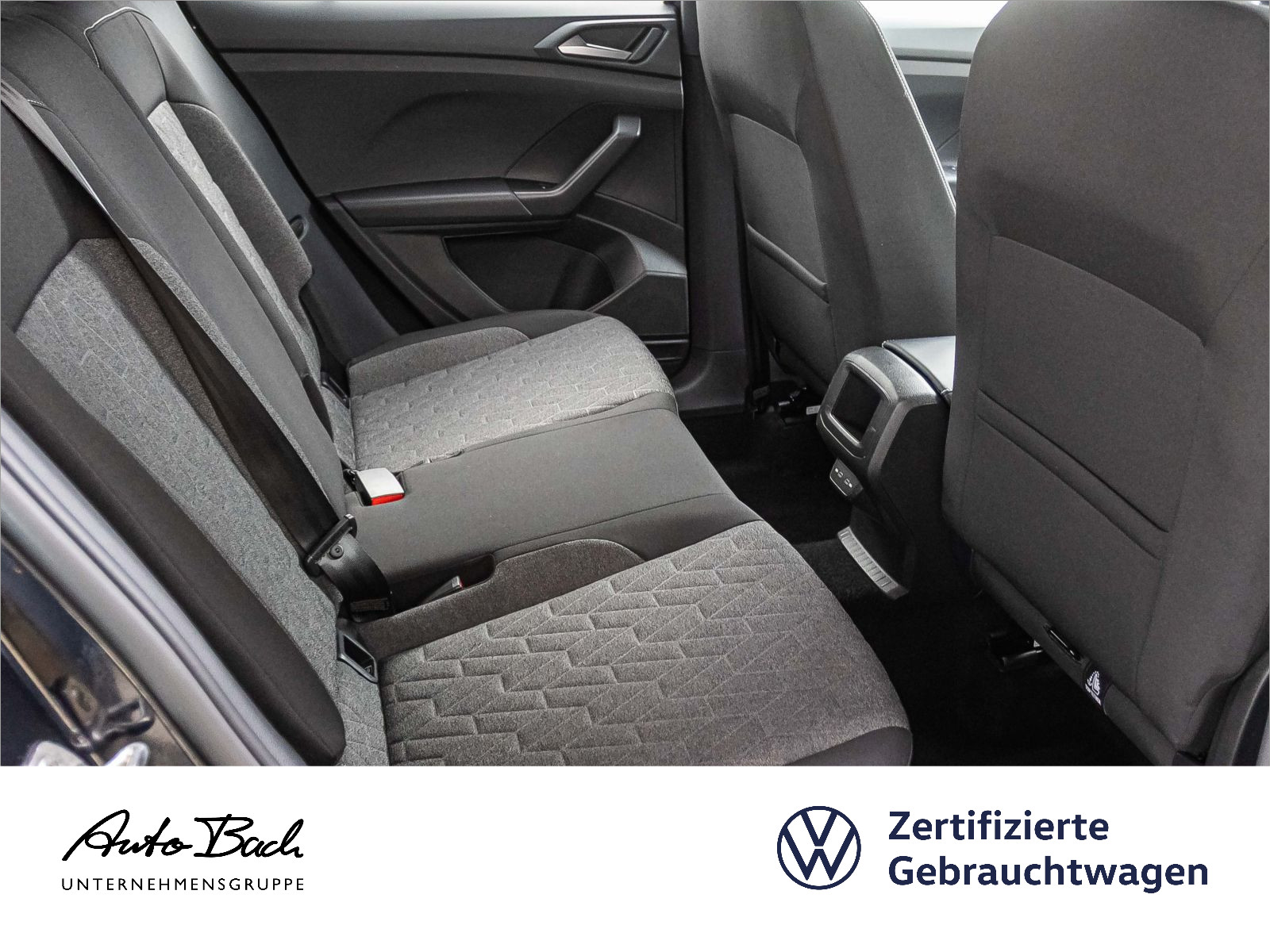 Volkswagen T-Cross Move 1.5TSI DSG Navi LED ACC EPH DAB AHK