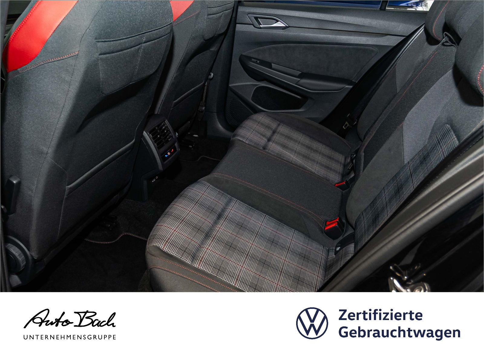Volkswagen Golf GTI 2.0TSI DSG LED CarPlay ACC EPH DAB