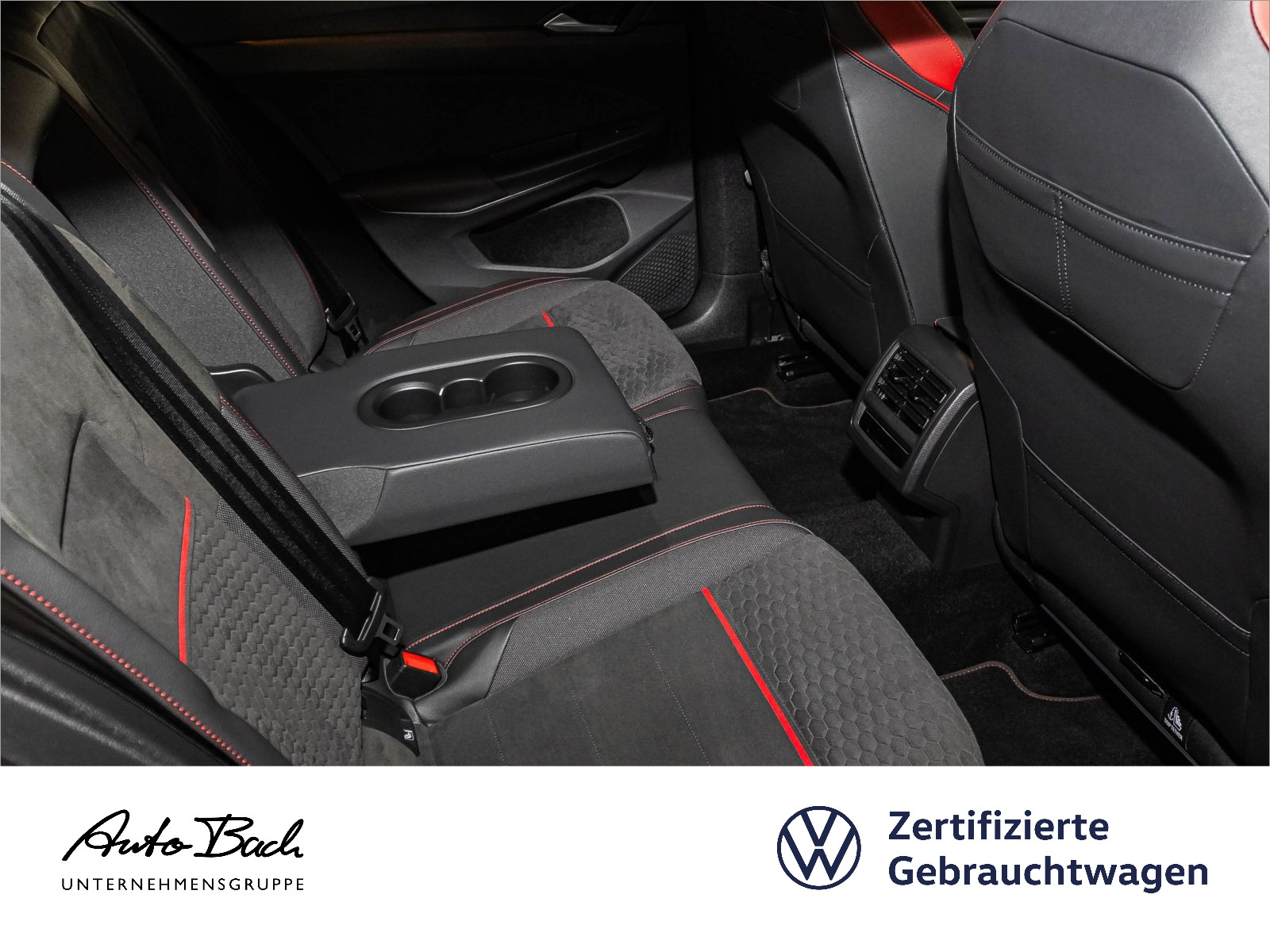 Volkswagen Golf VIII GTI Clubsport 2.0TSI DSG Navi LED ACC EPH