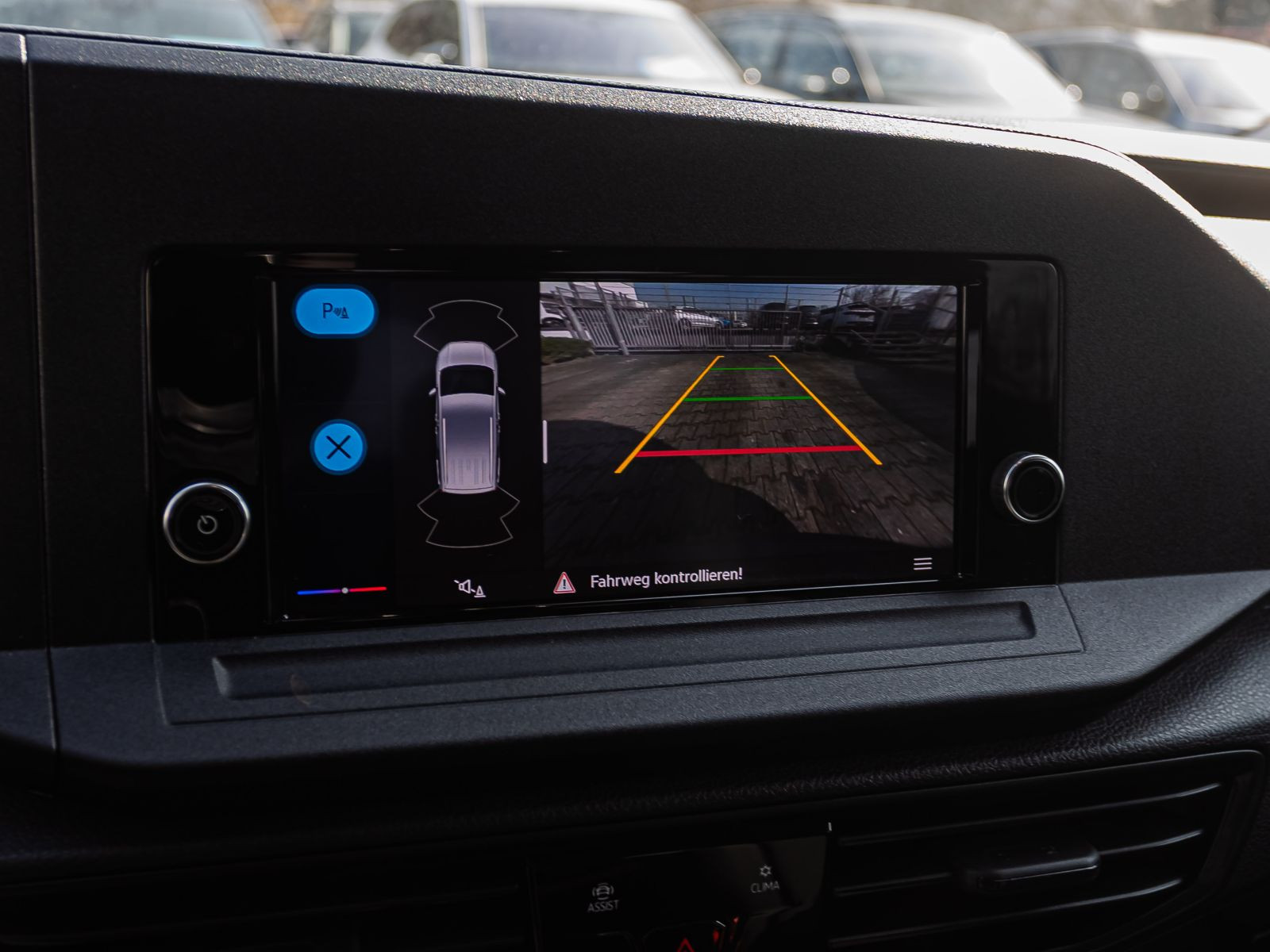 Volkswagen Caddy 2.0 TDI Basis, Rückfahrkamera, Parkpilot, Radio, Klima